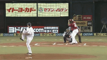 １回表２ウィーラー三振三者凡退 (1)