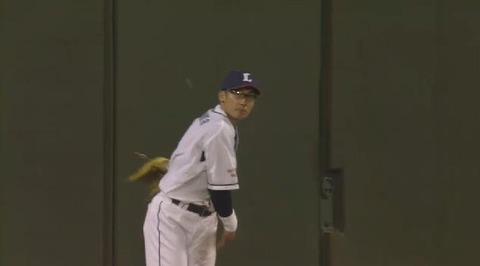 ６回表１栗山ファインプレー (1)