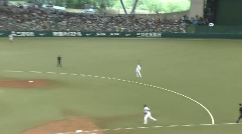 9回裏高橋 (1)