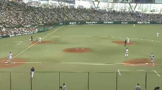 1回表3中島ヒット2アウト1塁3塁 (2)