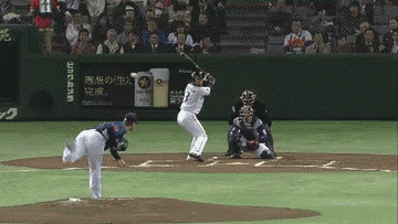 1回裏2秋山ファインプレー (1)