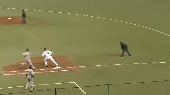 1回表1二塁中島2ゴロ (4)