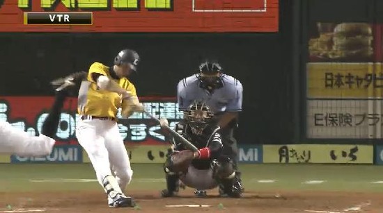 ５回裏１秋山HR (10)