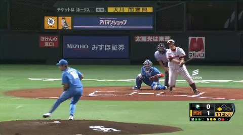 １回裏３イデホタイムリー (1)