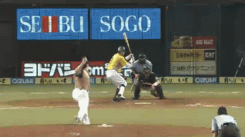 ４回裏２栗山タイムリー (1)