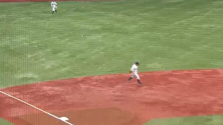 １回裏２ペーニャタイムリー (1)