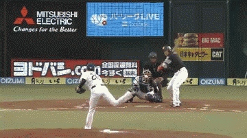 ４回表２秋山ファインプレー、カットミス (1)