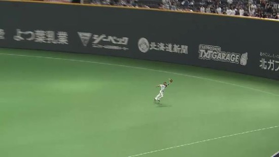 ９回表５メヒアレフトライナー試合終了 (7)
