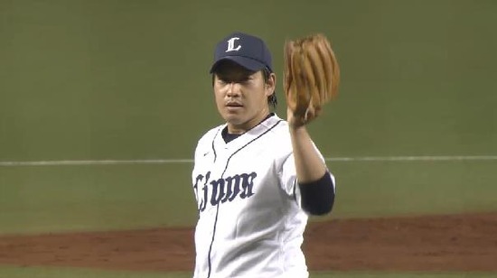 2回表1ヒット四球1アウト1塁2塁 (1)