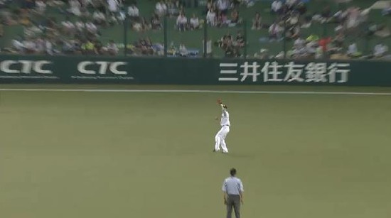 1回表１三者凡退 (2)