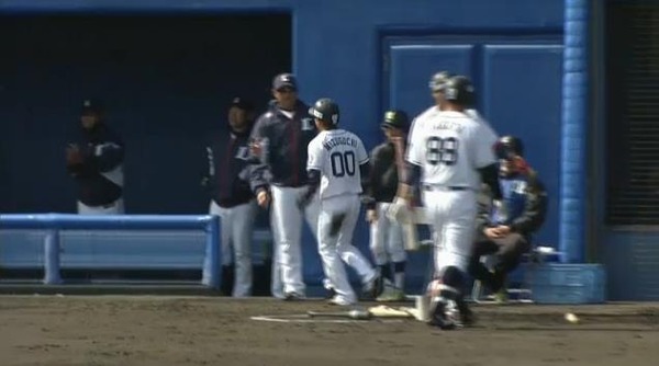 3回裏4金子バント森犠牲フライ (1)