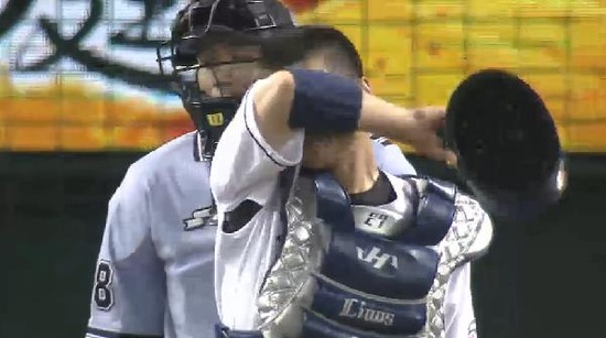 ４回表１炭谷今日２つ目の盗塁阻止