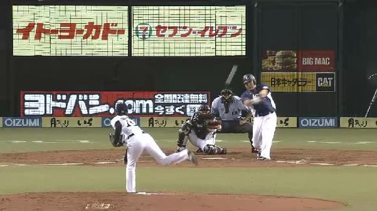 ３回裏１おかわりHR  (1)