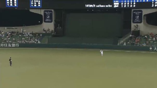 ６回表１三者凡退 (2)