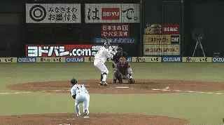 ３回裏３栗山タイムリーヒット (1)