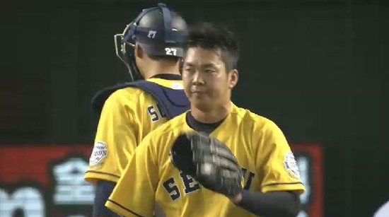 ２回表２松田中村連打 (7)