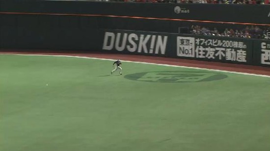 １回裏１柳田ヒット内川タイムリー (3)