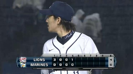 ４回裏２併殺 (3)