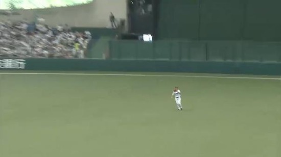 １回表３畠山センターフライ (3)