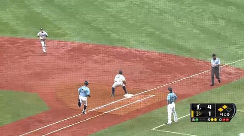 4回裏6駿太セカンドゴロ (2)