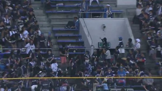 1回裏６デスパイネHR (2)