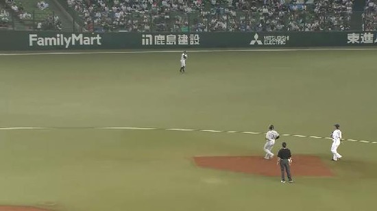 1回表４ゴメスヒット１塁２塁 (2)