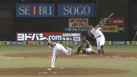 ２回裏４メヒア２点タイムリー (2)