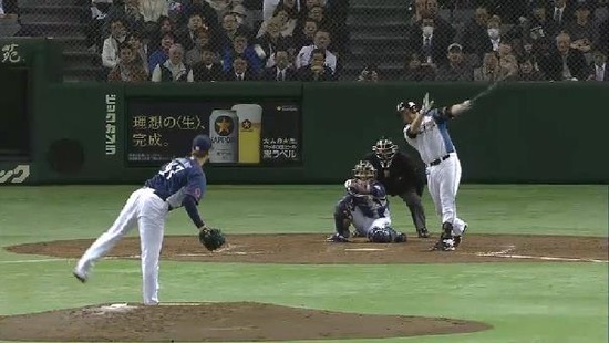 4回裏4レアード2点タイムリー (2)