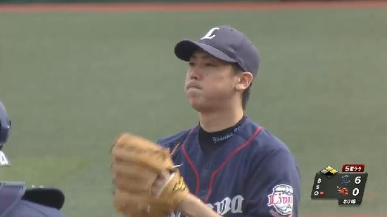 ５回裏２連続フォアボール２つ１アウト１塁２塁