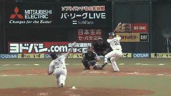 ８回裏３浅村２点タイムリー２ベース (1)