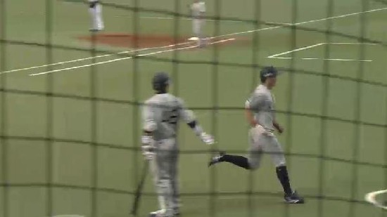 ５回表２バント２塁ヘルマンタイムリー (1)