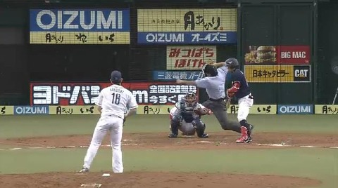 ４回表１安達三振