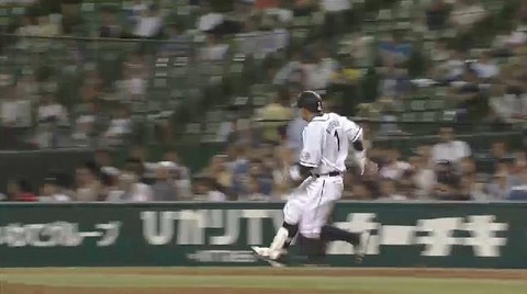 ８回裏１カーターから栗山ヒット