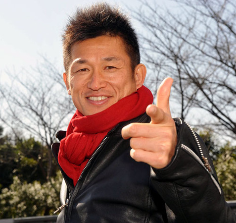 f-sc-090305-02-ns-big