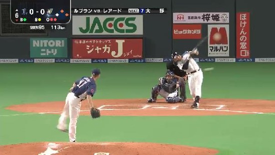 ６回裏２レアードヒットホームアウト (1)