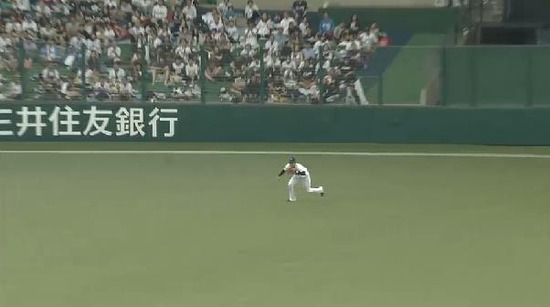 ６回表１宮田 (1)