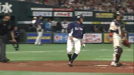 ４回表５森タイムリー浅村本塁死 (1)