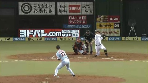 ３回裏５浅村タイムリーツーベース (2)