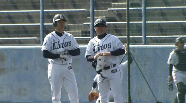 3回裏3秋山タイムリーヒット (3)