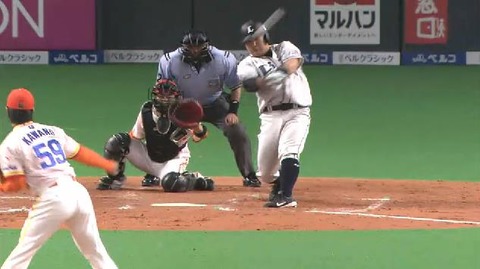 5回表3河野からおかわり3ラン (3)