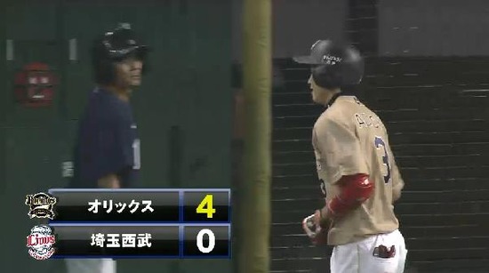 ３回表１ヘルマンヒット安達２ラン (3)