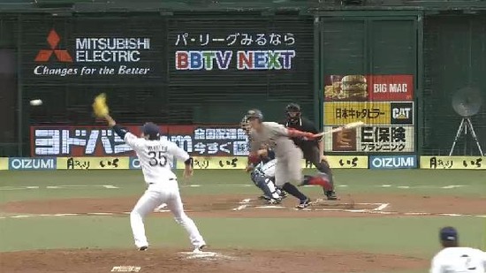 ６回表１ヒット２本１塁３塁牧田 (3)