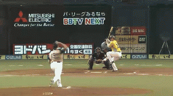 ２回表２岡田タイムリー (1)