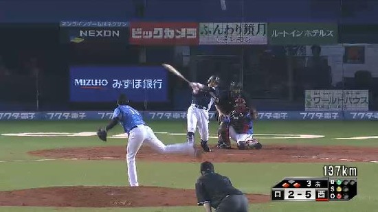 3回表6栗山犠牲フライ (1)