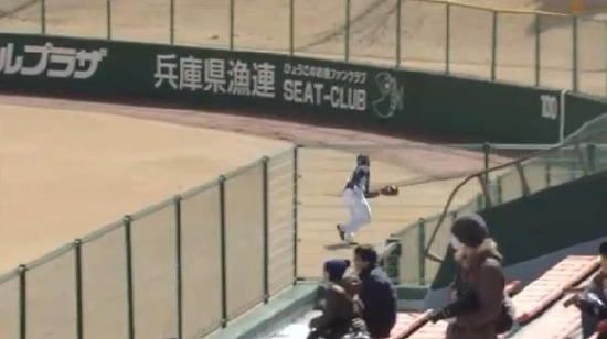 １回裏１後藤タイムリー坂田エラー (3)