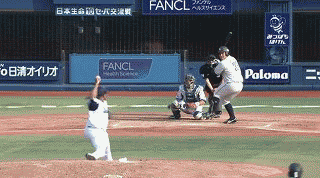 ８回表３山川３打席目 (2)