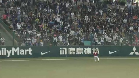 ８回木村タイムリー２ベース (3)