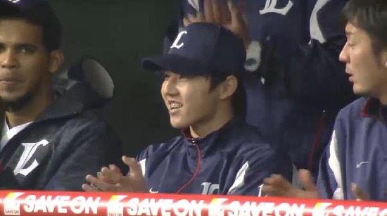 ９回表２アウト (3)