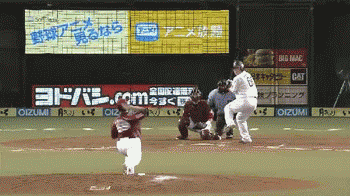 5回裏2中村2点タイムリー2ベース (1)