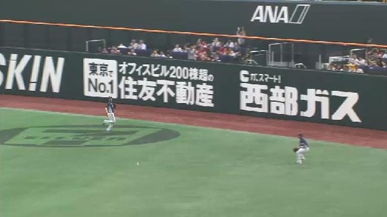 1回裏4内川タイムリー (2)